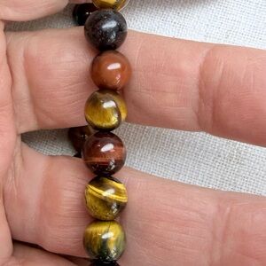 Golden tiger eye gemstone bracelet. Love,luck,inspiration. Sz 7.2”,toggle.Unisex